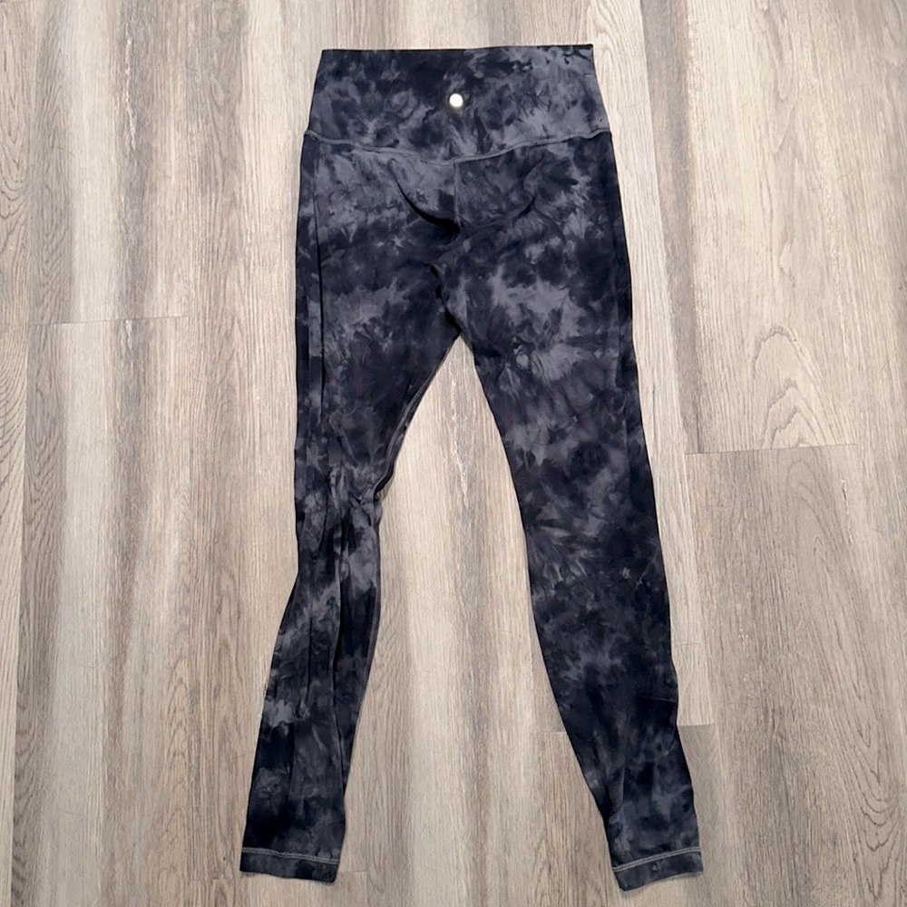 Lululemon Diamond Dye Align 28” high rise leggings yoga pants size 8